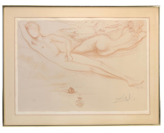 Dalí, Salvador. (1904–1989) Couple, homme et femme nue couchés en bord de mer, 1970