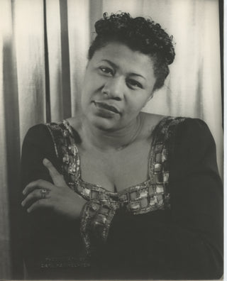 Fitzgerald, Ella. (1917–1996)  [Vechten, Carl Van.  (1880-1964)] Ella Fitzgerald, 1940 - Fitzgerald, Ella. (1917–1996)