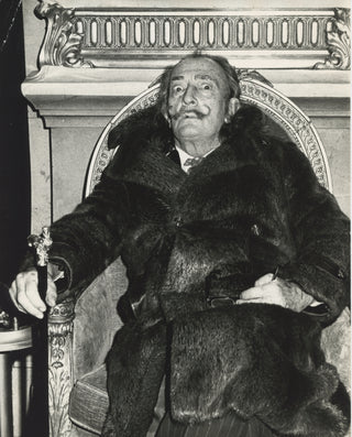 [Dalí, Salvador. (1904–1989)] Galella, Ron. (b. 1931) Salvador Dali at the St. Regis Hotel lobby in New York City, February 16, 1973