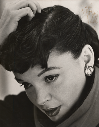 Garland, Judy. (1922–1969) Signed Photograph