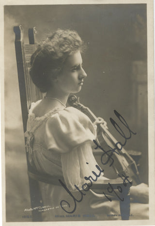 Hall, Marie. (1884 - 1956) Signed Photograph