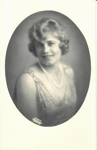 Jeritza, Maria. (1887–1982) Postcard Photograph