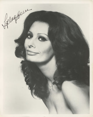 Loren, Sophia. (b. 1934) Signed Photograph