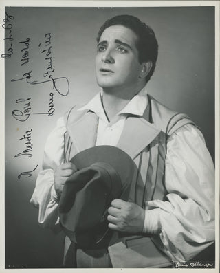 [Opera] Fernandi, Eugenio. (1922-1991) & Flagello, Ezio. (1931-2009) & Fontaine, Frank. (1920-1978) & Formichini, Dino. (1922-2016) & Franchi, Sergio. (1926-1990) & Franke, Paul. (1917-2011) & Fulton, Thomas. (1949-1994) & Uppman, Theodor. (1920-2005) & V