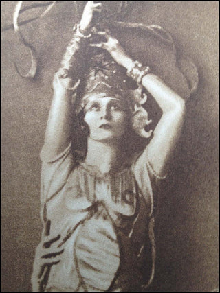 [Dance] [Pavlova, Anna. (1881-1931)] Svétlov [Svétlow], V[alerien]. Anna Pavlova - SIGNED BY PAVLOVA